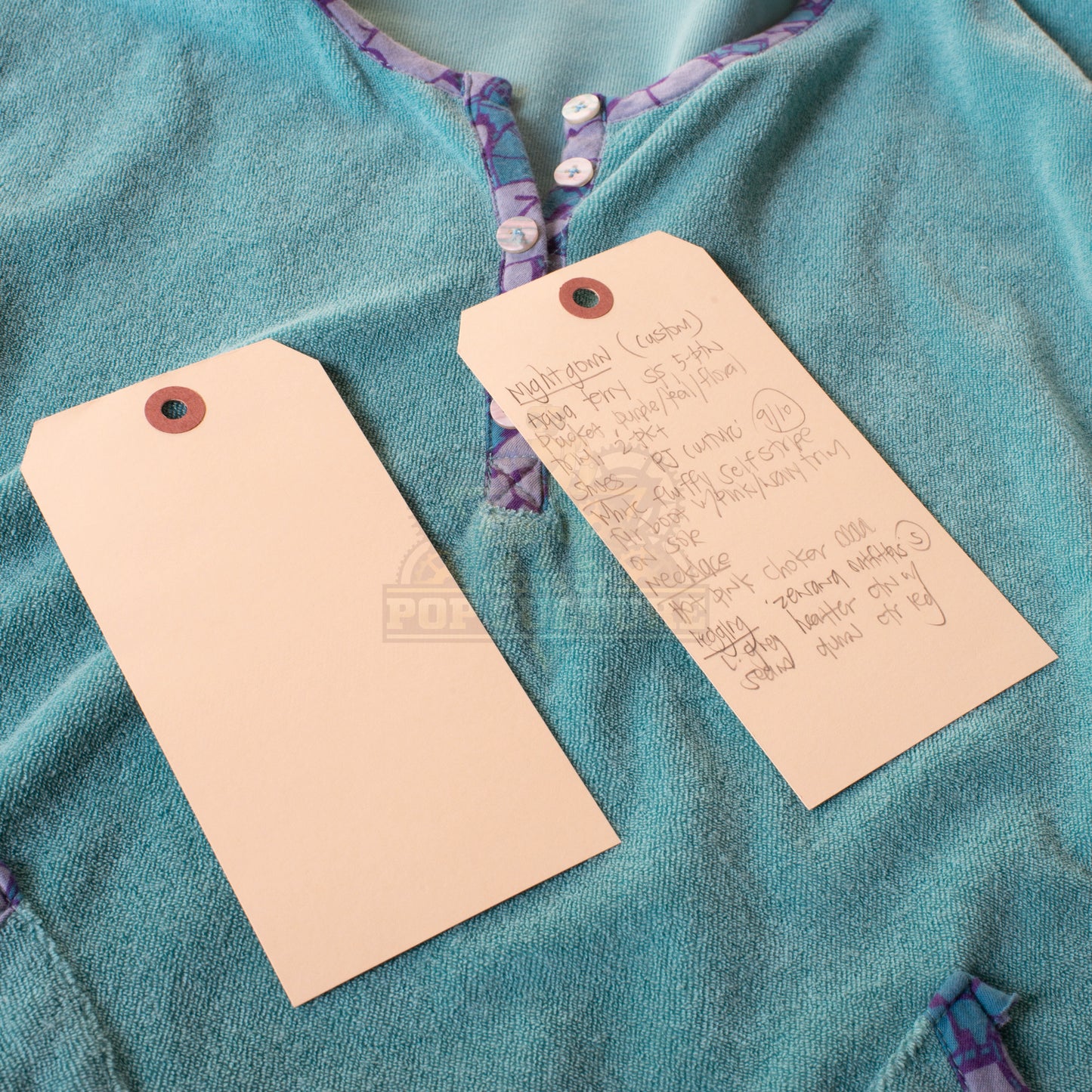 Goldbergs, The (TV) – Lainey Lewis’ (AJ Michalka) Pajama Top – S-18