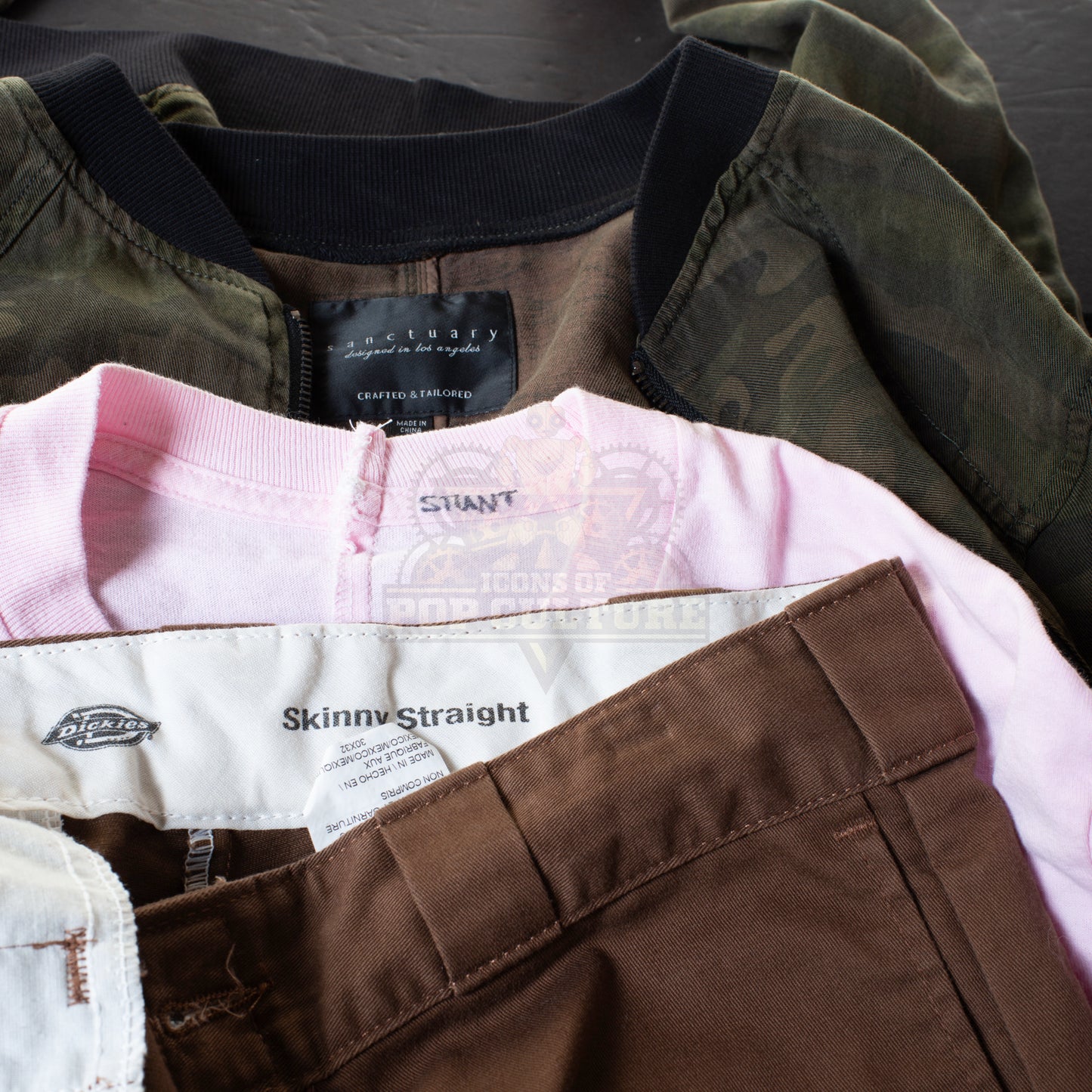 Preacher (TV) – Cassidy’s (Joe Gilgun) Outfit – S-55