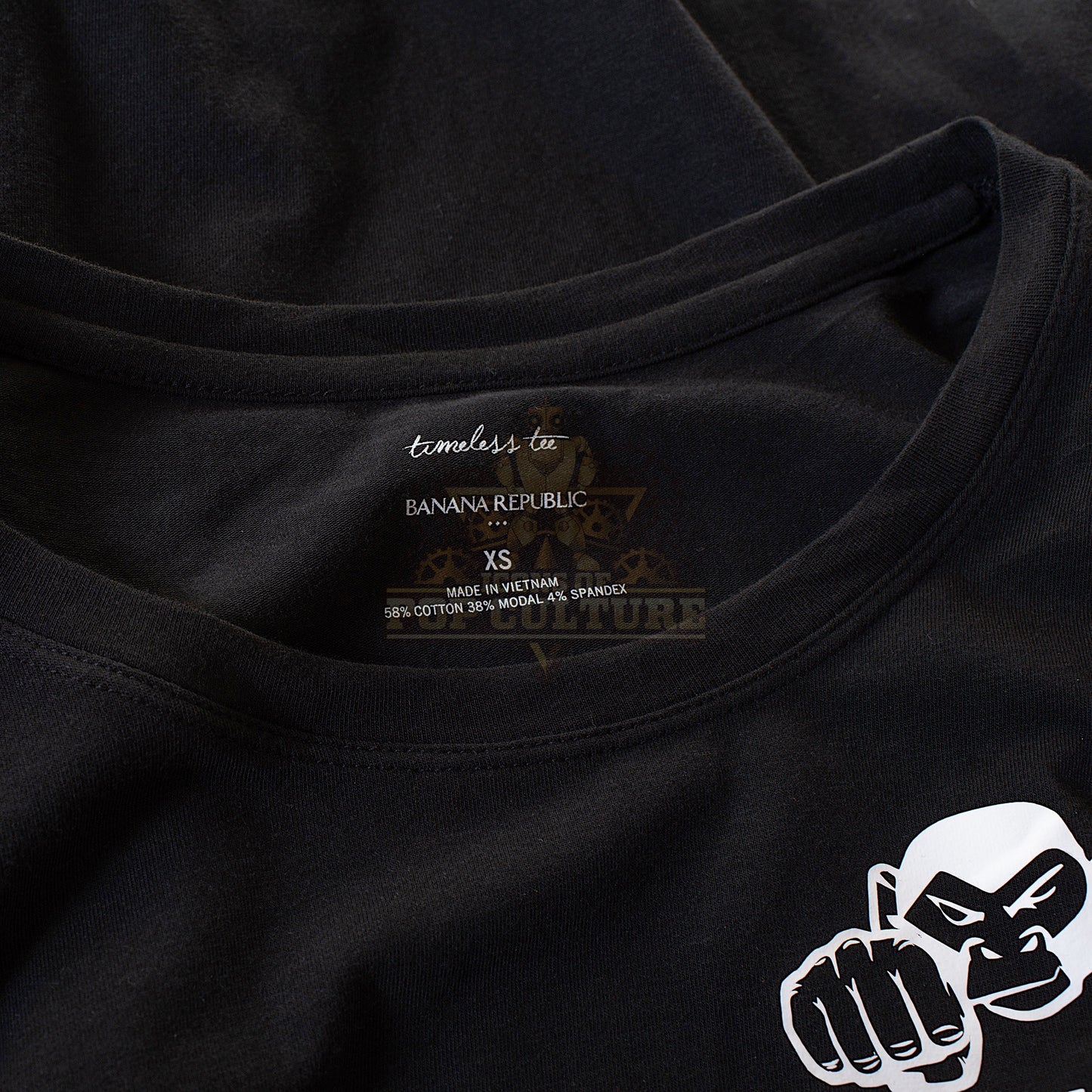 Kevin Can Wait (TV) – Women’s “Monkey Fist Security” Shirt - S-82