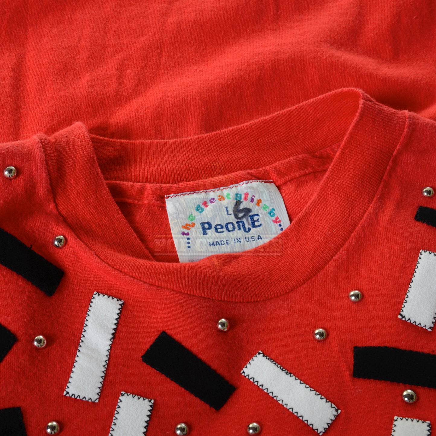 Goldbergs, The - Beverly Goldberg’s (Wendi McLendon-Covey) Shirt – S-268