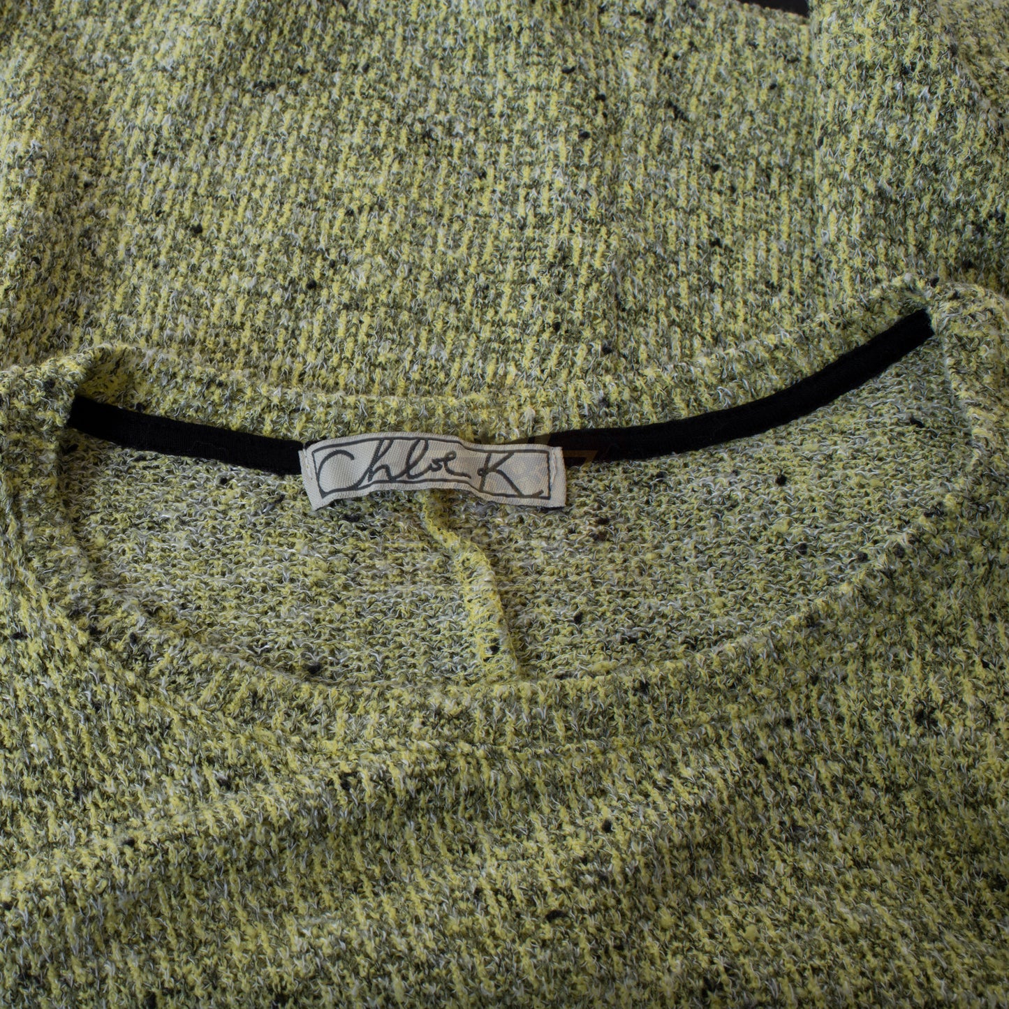 Goldbergs, The (TV) - Erica Goldberg’s (Hayley Orrantia) Sweater – 26-161
