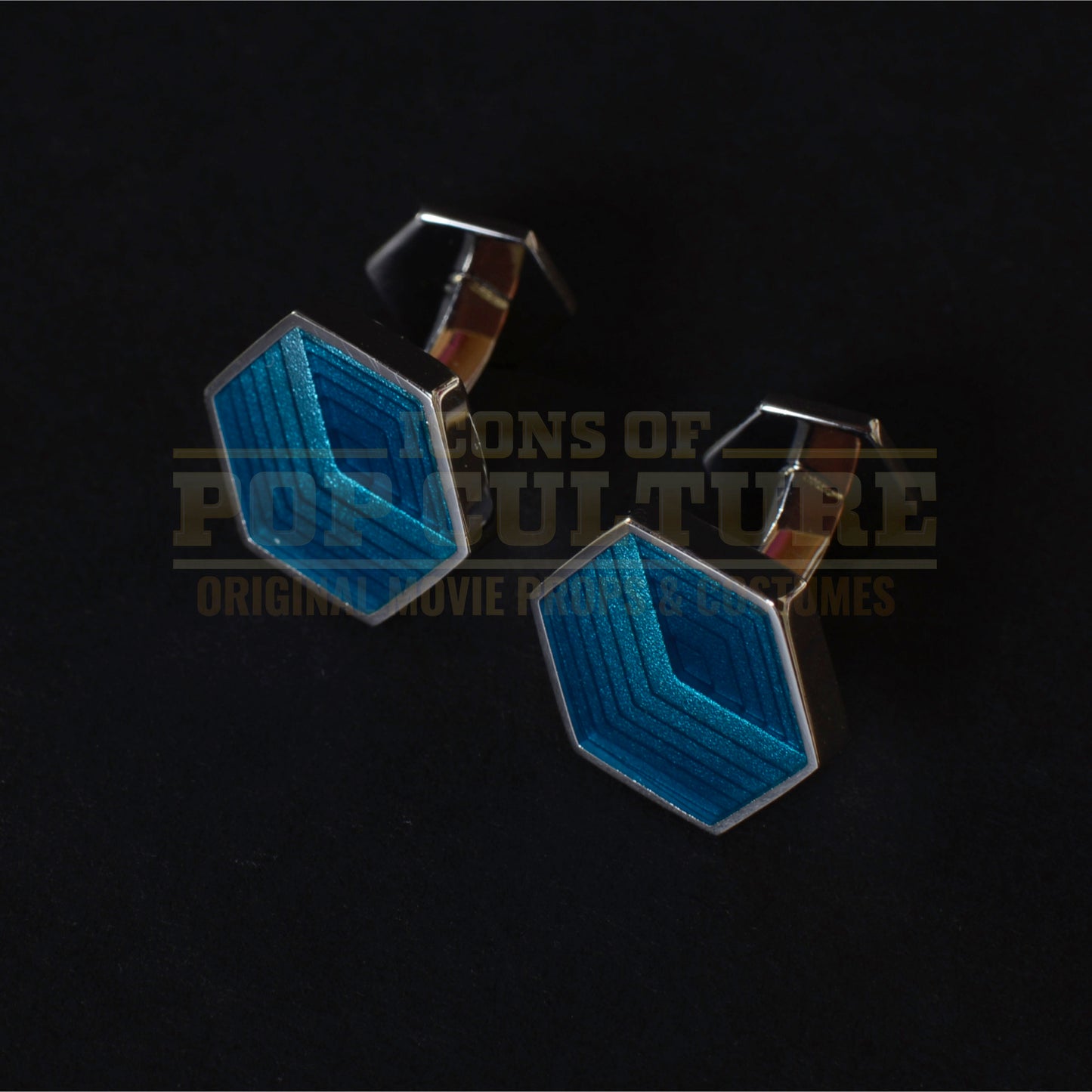 Better Call Saul (TV) – Jimmy McGill’s (Bob Odenkirk) Cufflinks – S-917